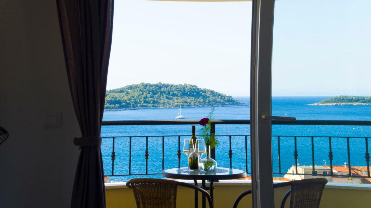A Lovely And Cozy Room With A Breathtaking View Vis Eksteriør billede