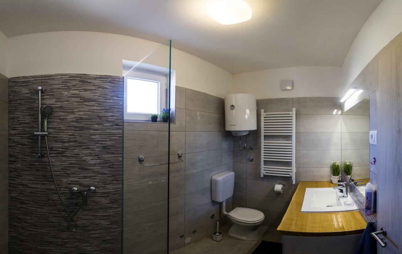 A Lovely And Cozy Room With A Breathtaking View Vis Eksteriør billede